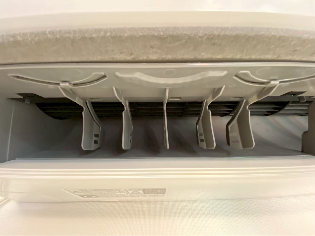 エアコン吹き出し口 清掃前